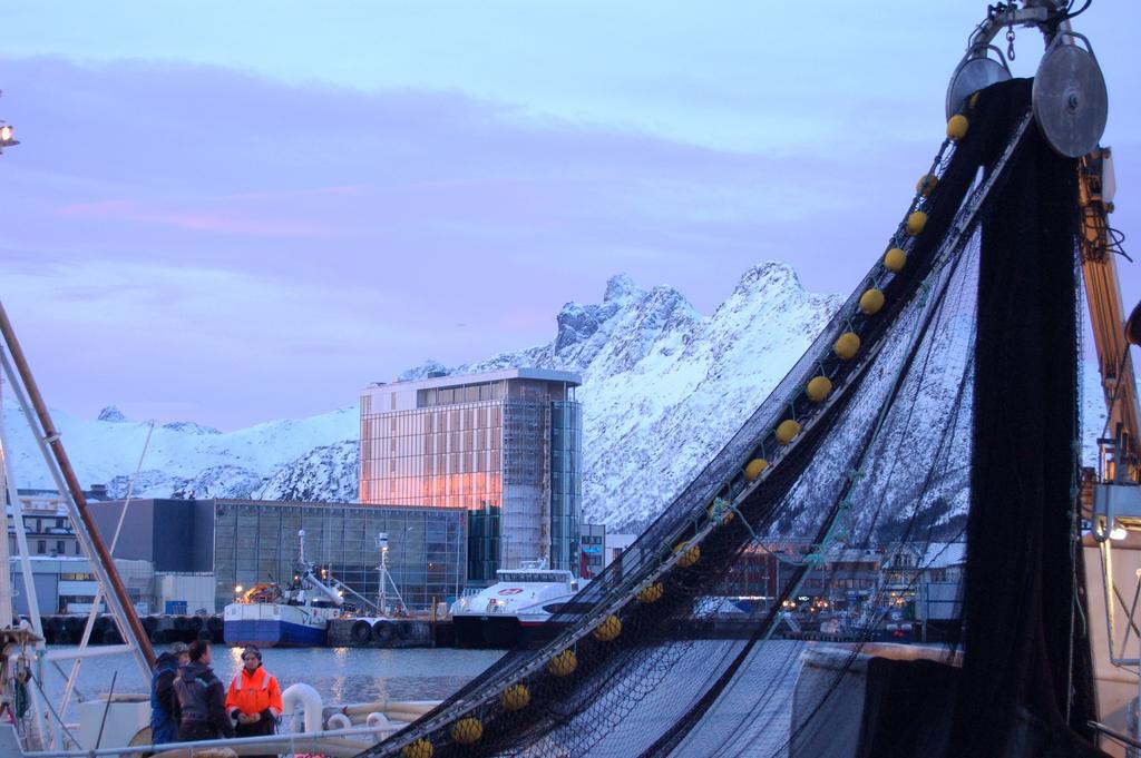 Thon Hotel Lofoten Svolvaer Exterior photo